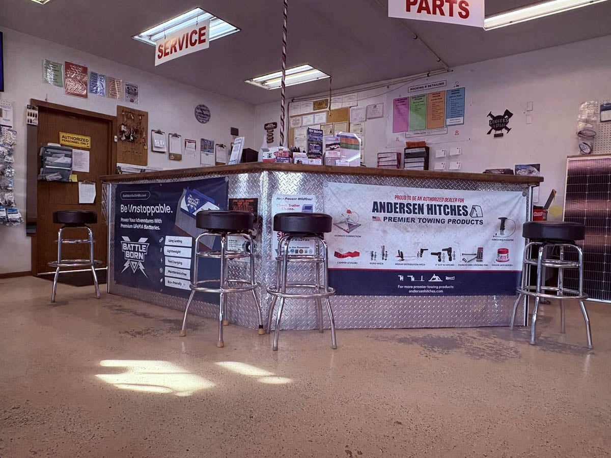 rocking r campers parts and service counter